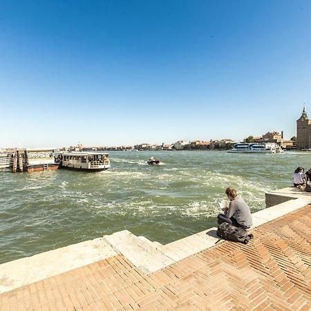 Lovely Venetian Apartment Екстер'єр фото
