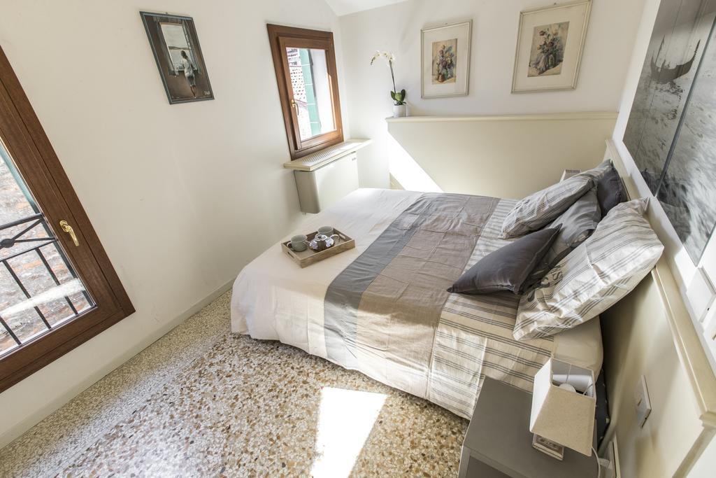 Lovely Venetian Apartment Екстер'єр фото